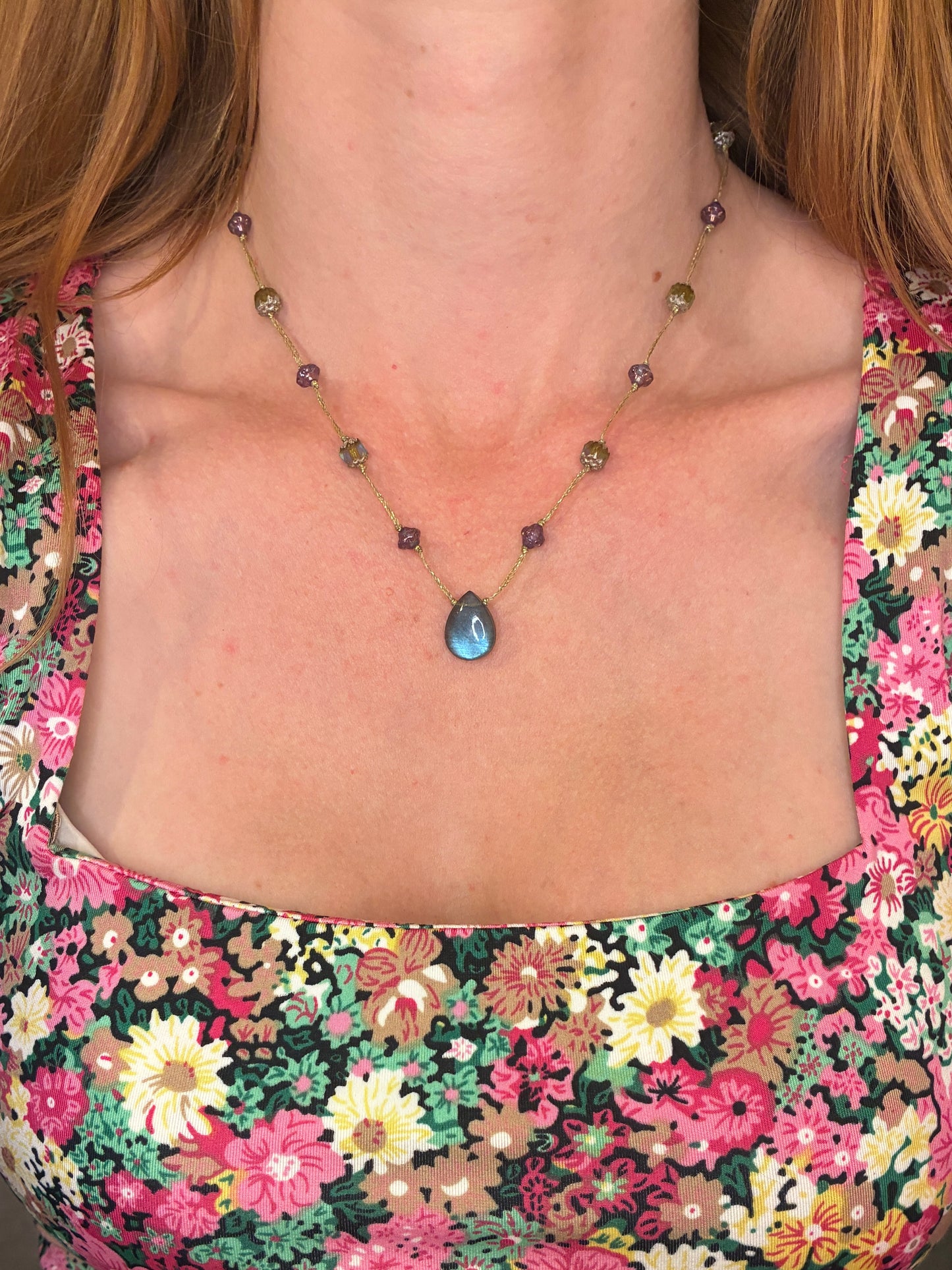 Collier Secret à Gordes 2