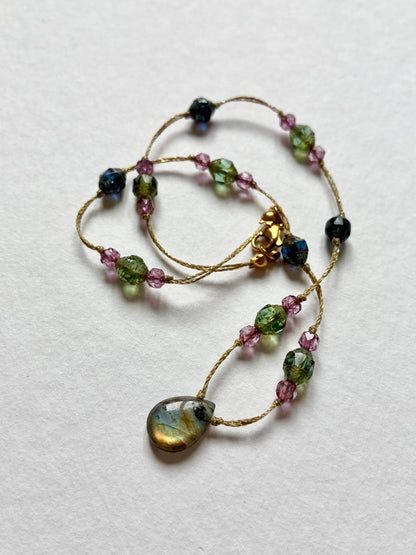 Collier Prunier enchanté 2