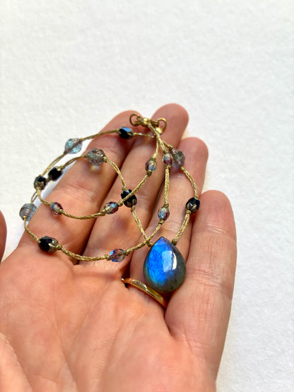 Collier Bleu de l’Escalet court