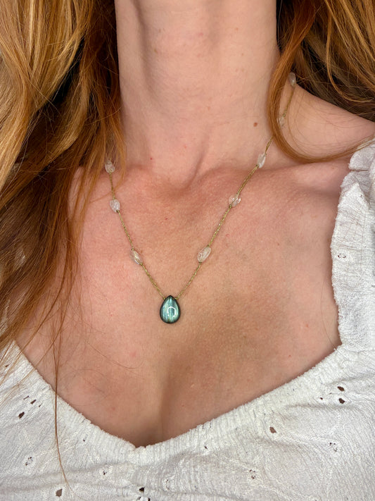 Collier Écume bleutée