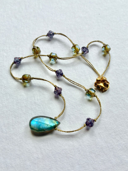 Collier Secret à Gordes