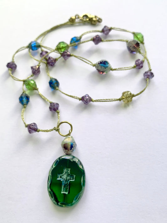 Croix enchantée