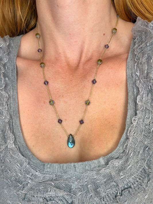 Collier Secret à Gordes long