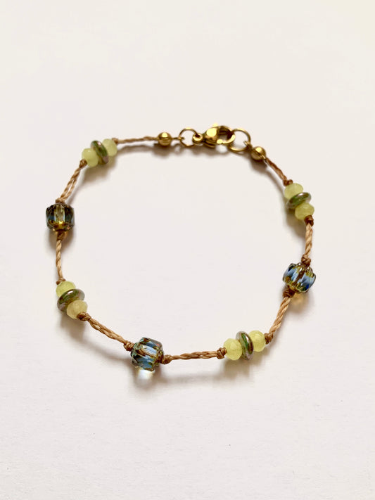 Bracelet vert lumière