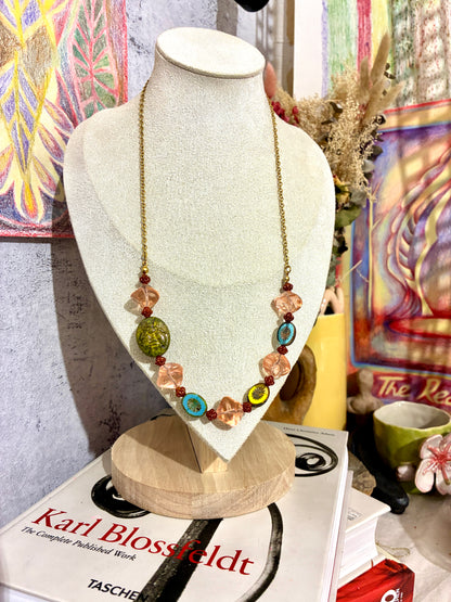 Collier La butineuse du sud