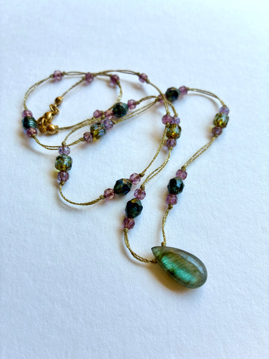 Collier Les galets bleus 1