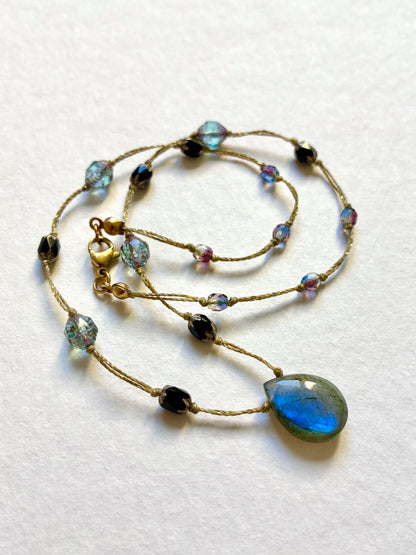 Collier Bleu de l’Escalet court