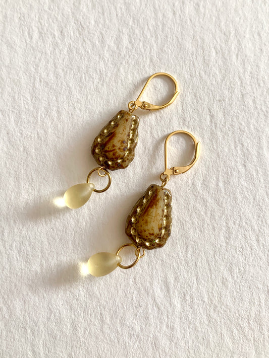 Boucles d’oreilles Dentelle de miel
