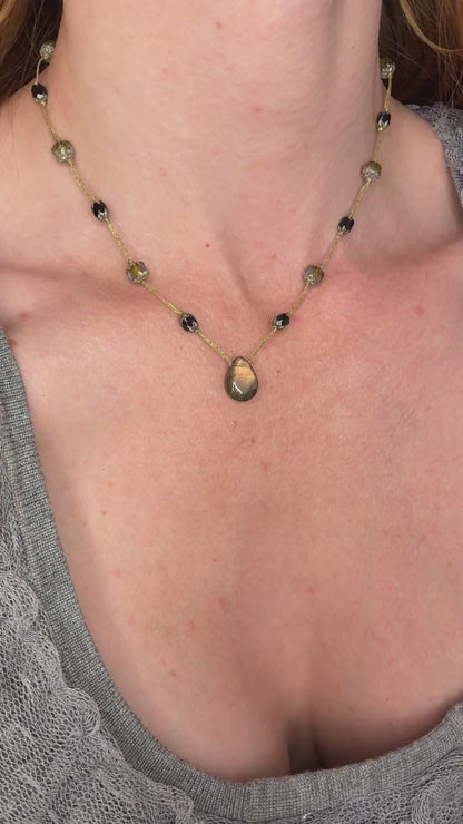 Collier Witch’s light 2