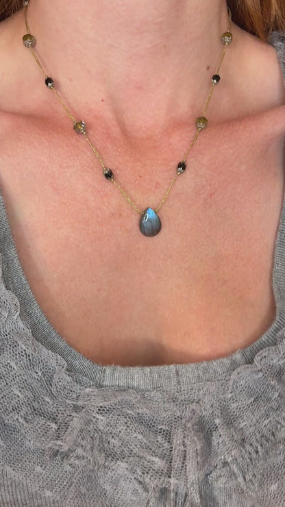 Collier Witch’s Aura court 2